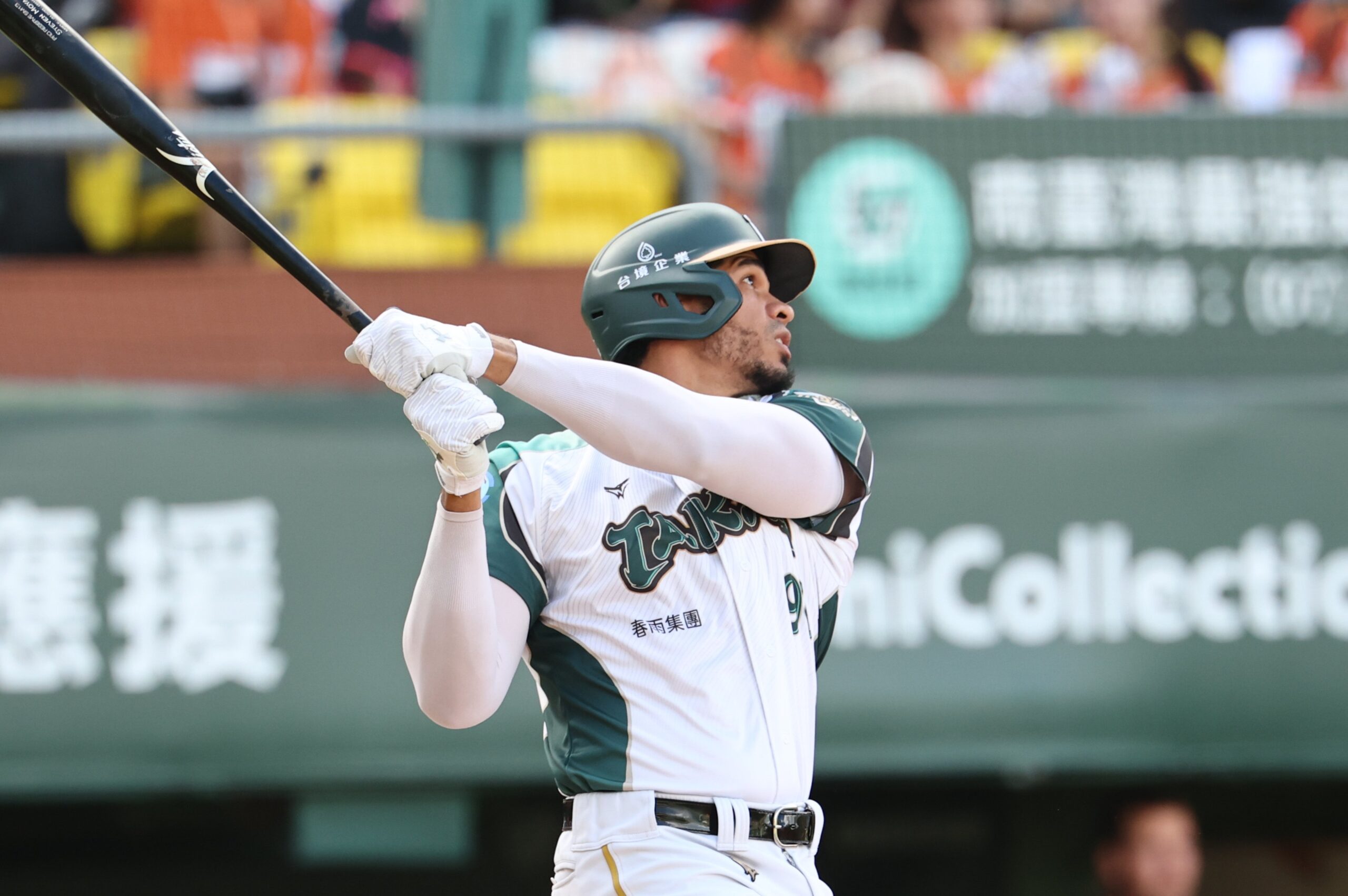 Read more about the article 魔鷹3安猛打賞 本季第11轟出爐