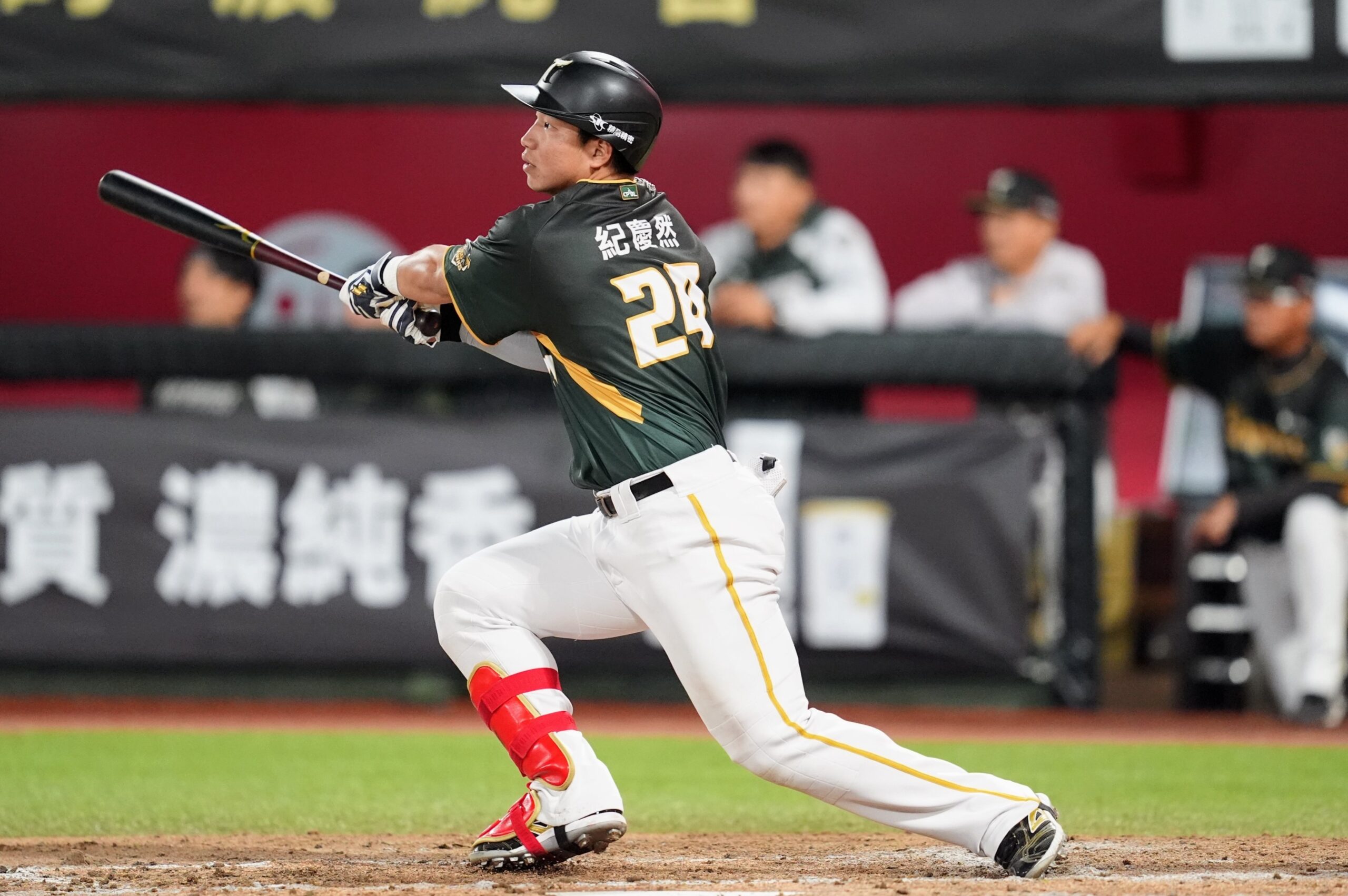 Read more about the article 紀慶然2安打、2打點 台鋼雄鷹7：6逆轉戰勝味全龍