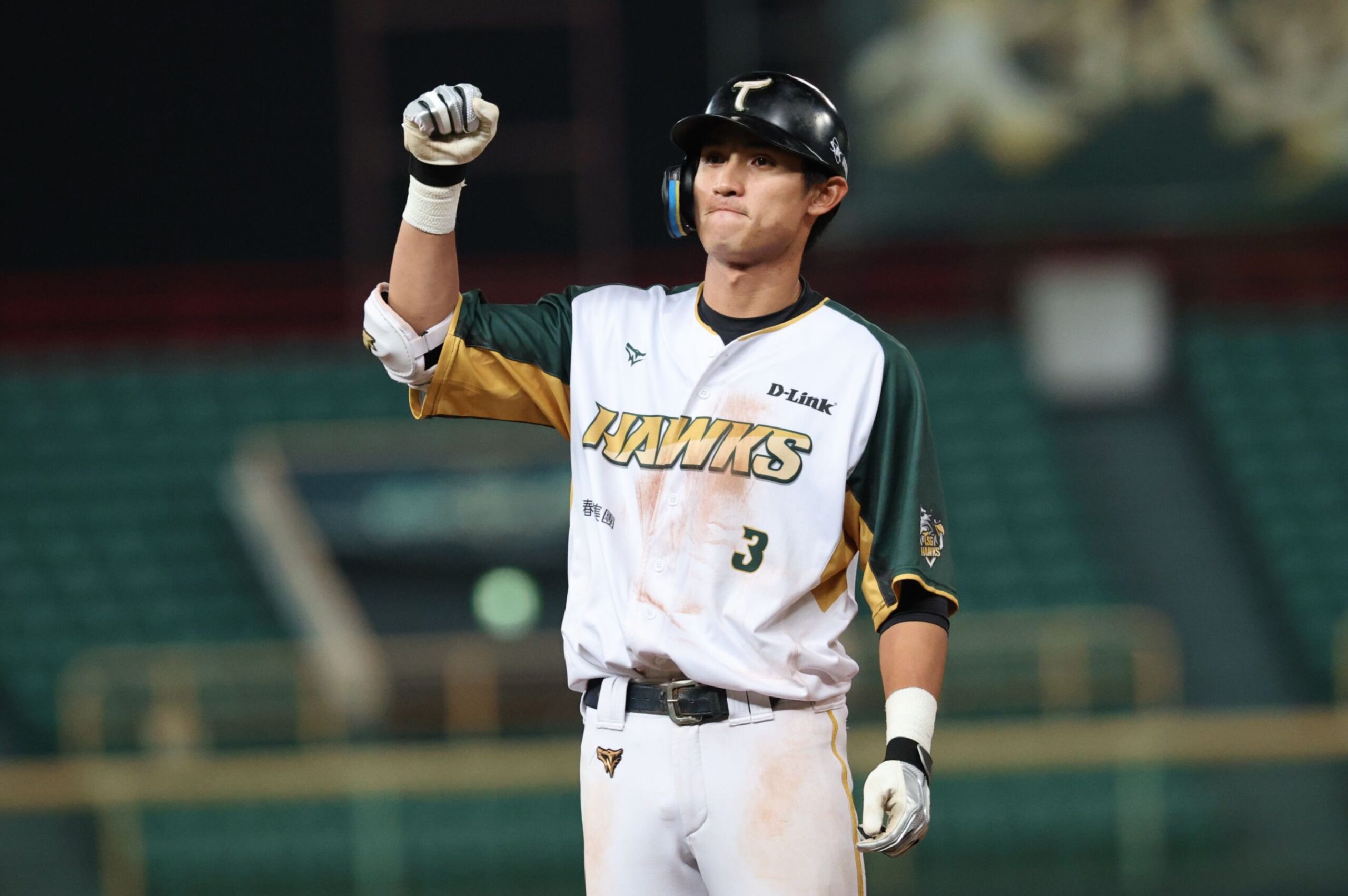 Read more about the article 陳文杰本季第3度單場4安 率領台鋼雄鷹4：3戰勝味全龍