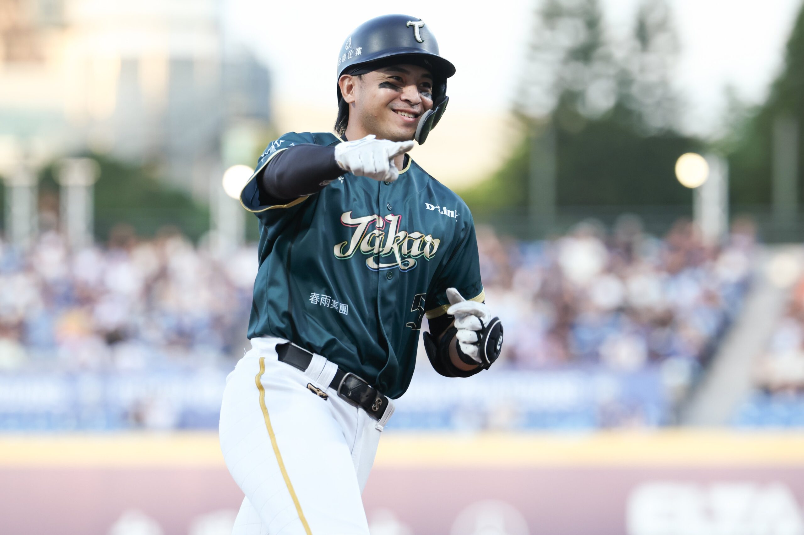 Read more about the article 本季首轟！ 郭阜林敲逆轉致勝3分砲