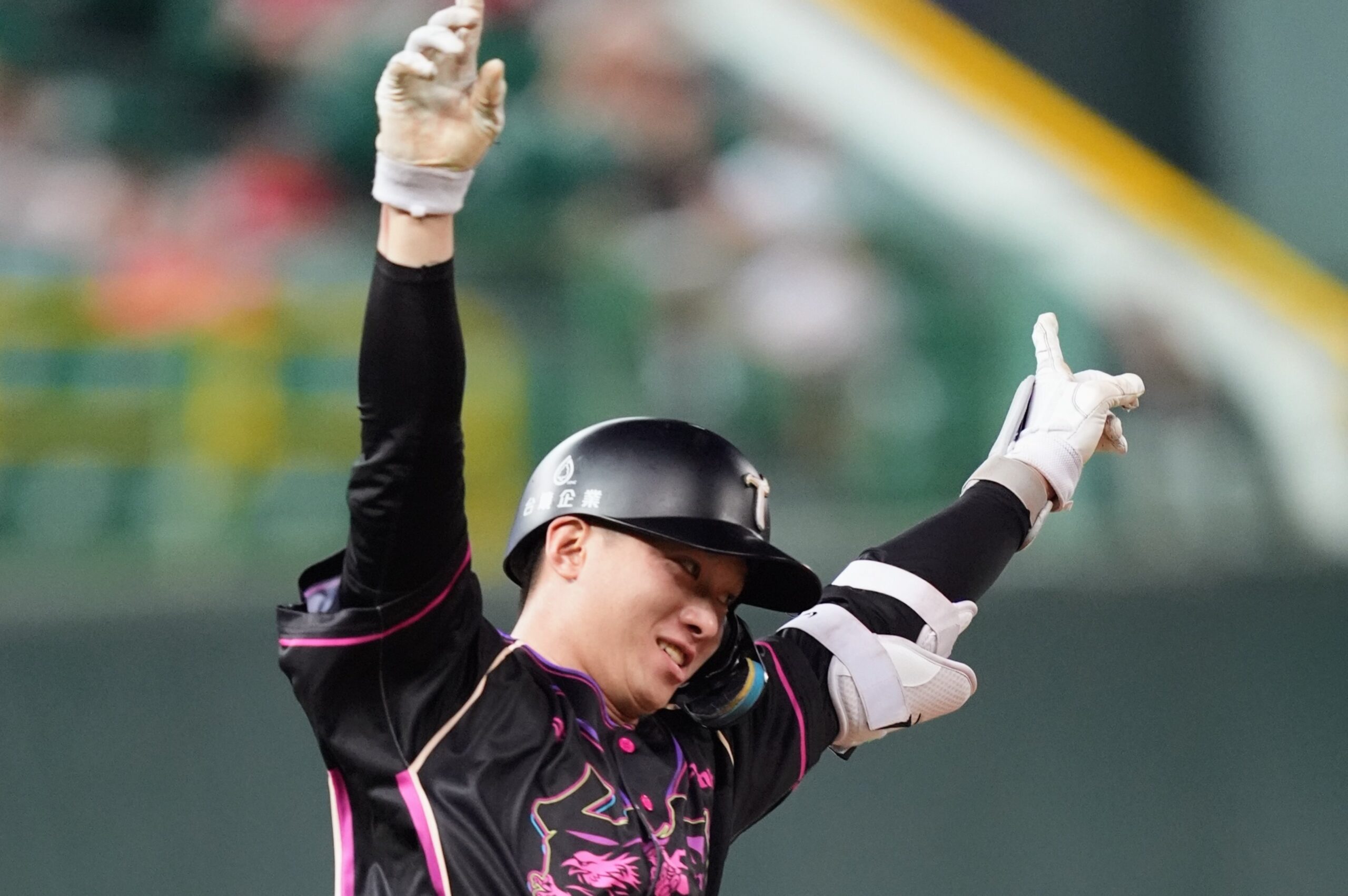 Read more about the article 曾子祐敲再見安打 台鋼雄鷹2：1逆轉勝味全龍