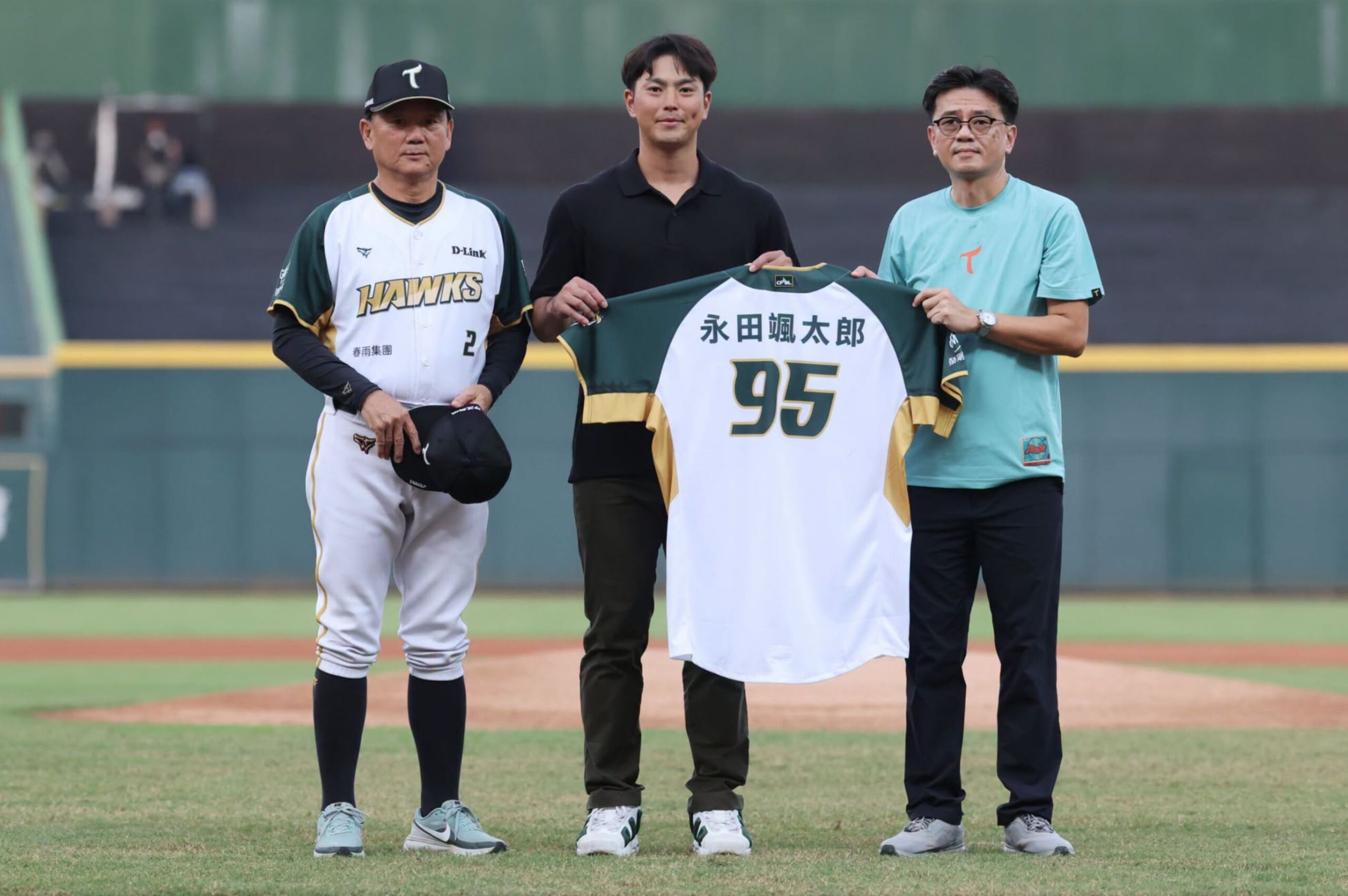Read more about the article 穿上95號戰袍 永田颯太郎加盟台鋼雄鷹