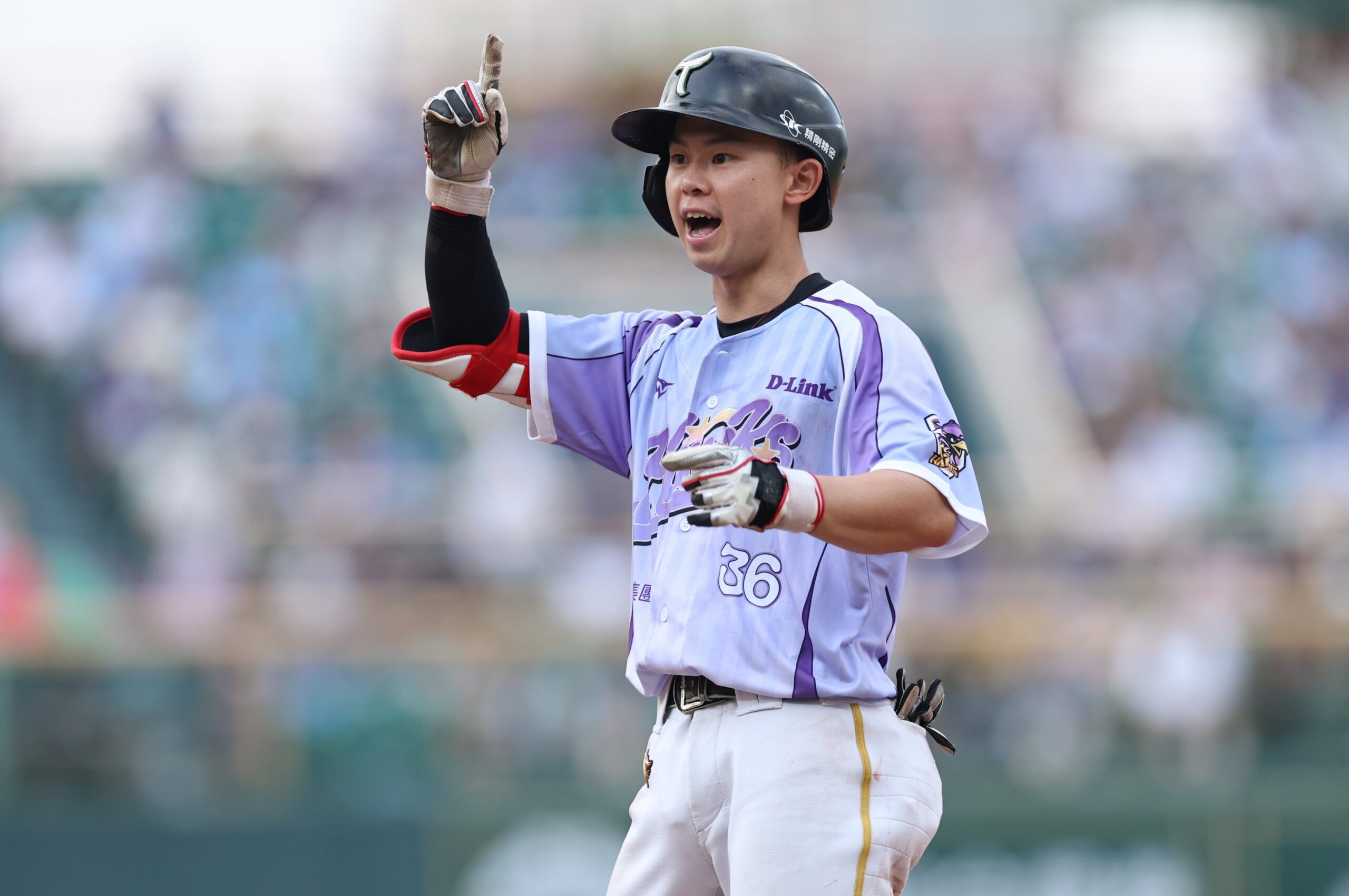 Read more about the article 湯家豪鎮守游擊攻守俱佳 生涯首獲單場MVP